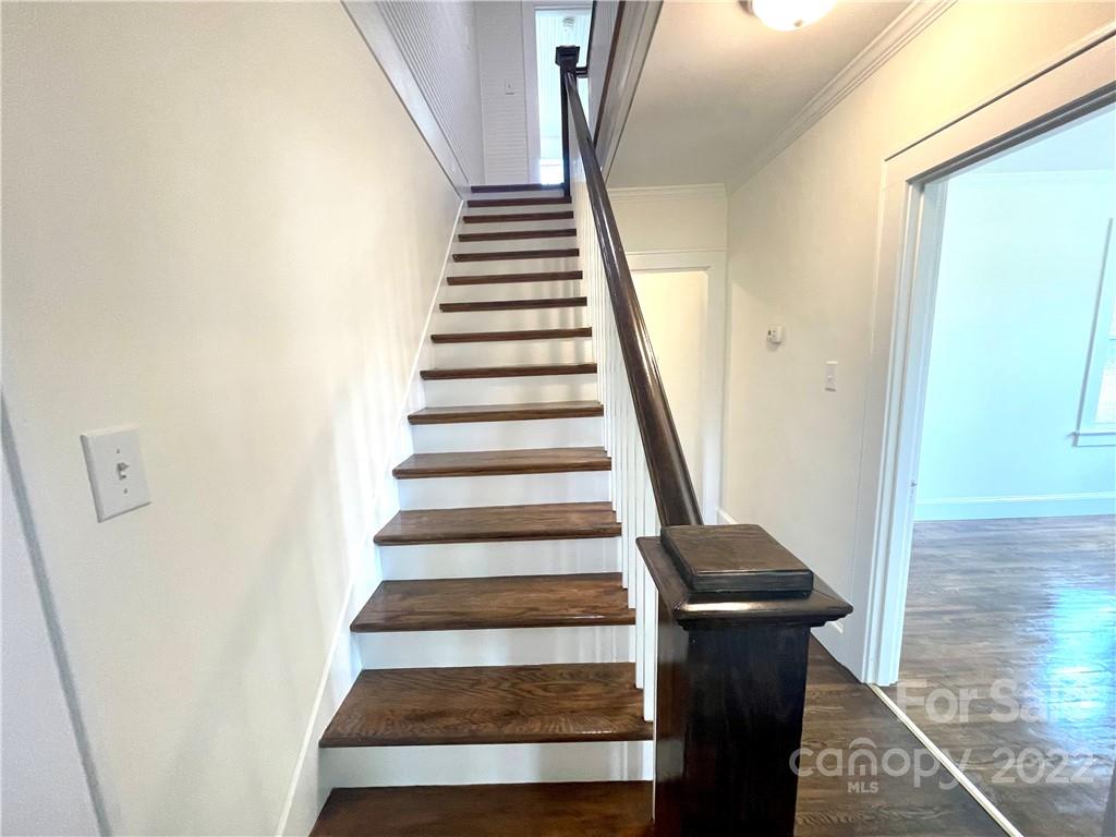 2741 Spencer Road Northeast Conover, NC 28613 - Photo 6 of 40 Gallery Image 6