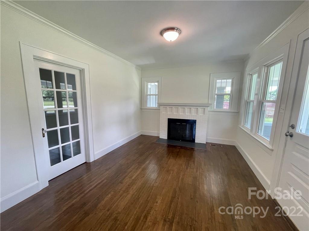 2741 Spencer Road Northeast Conover, NC 28613 - Photo 7 of 40 Gallery Image 7