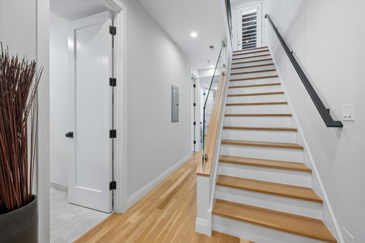 2719 West Haddon Avenue, Unit 1 Chicago, IL 60622 - Photo 13 of 27