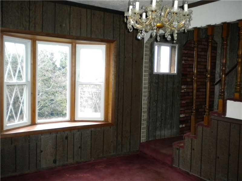 469 Center Road Monroeville, PA 15146 - Photo 3 of 10 Dining Room.