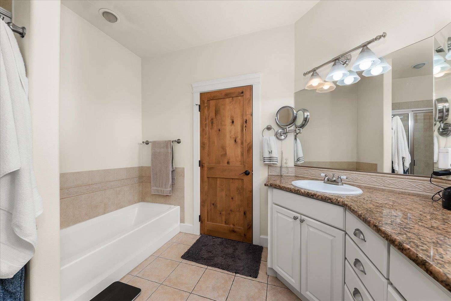 2609 West Hawthorne Road Spokane, WA 99208 - Photo 18 of 50