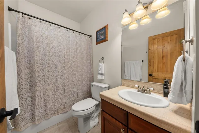 $650,000 | 2609 West Hawthorne Road, Spokane, WA 99208