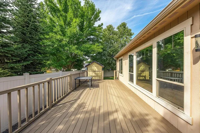 $650,000 | 2609 West Hawthorne Road, Spokane, WA 99208