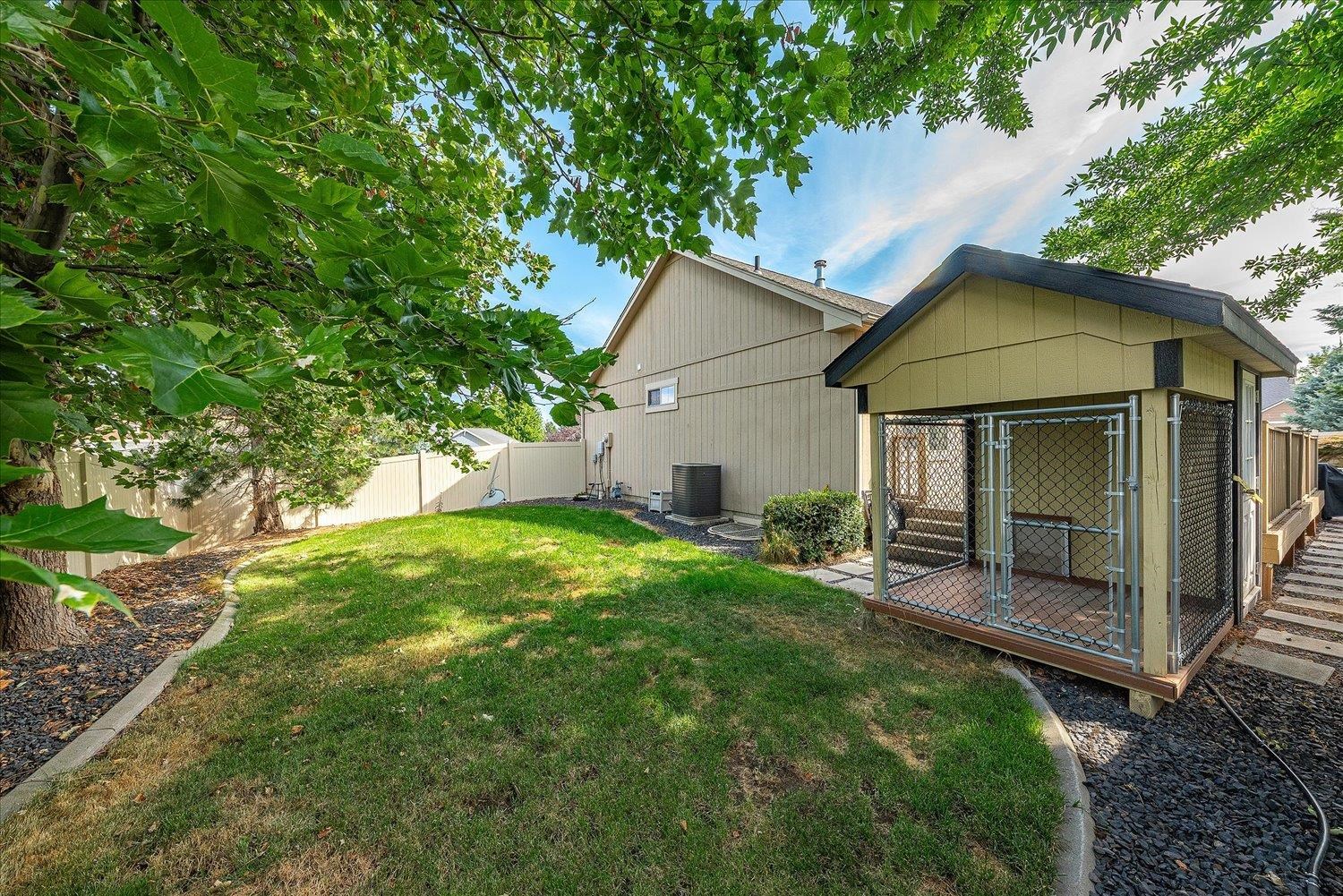 2609 West Hawthorne Road Spokane, WA 99208 - Photo 42 of 50