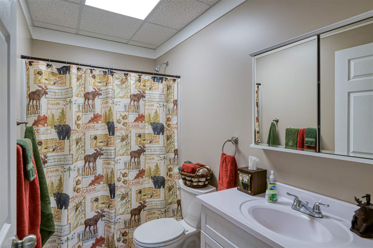 778 West River Road Traverse City, MI 49696 - Photo 39 of 56 1875176-38.JPG