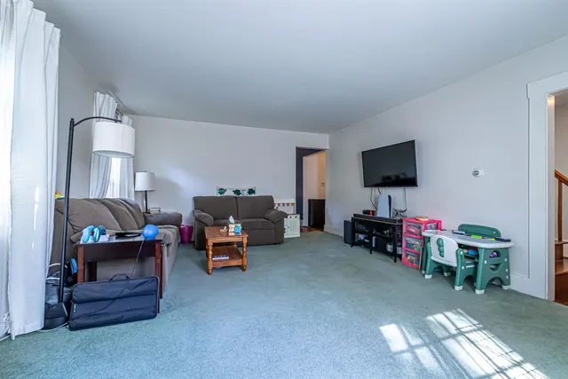 $425,000 | 41 School Street, Warner, NH 03278