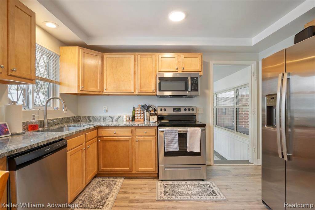 26709 Five Mile Road Redford, MI 48239 - Photo 12 of 55 Gallery Image 12