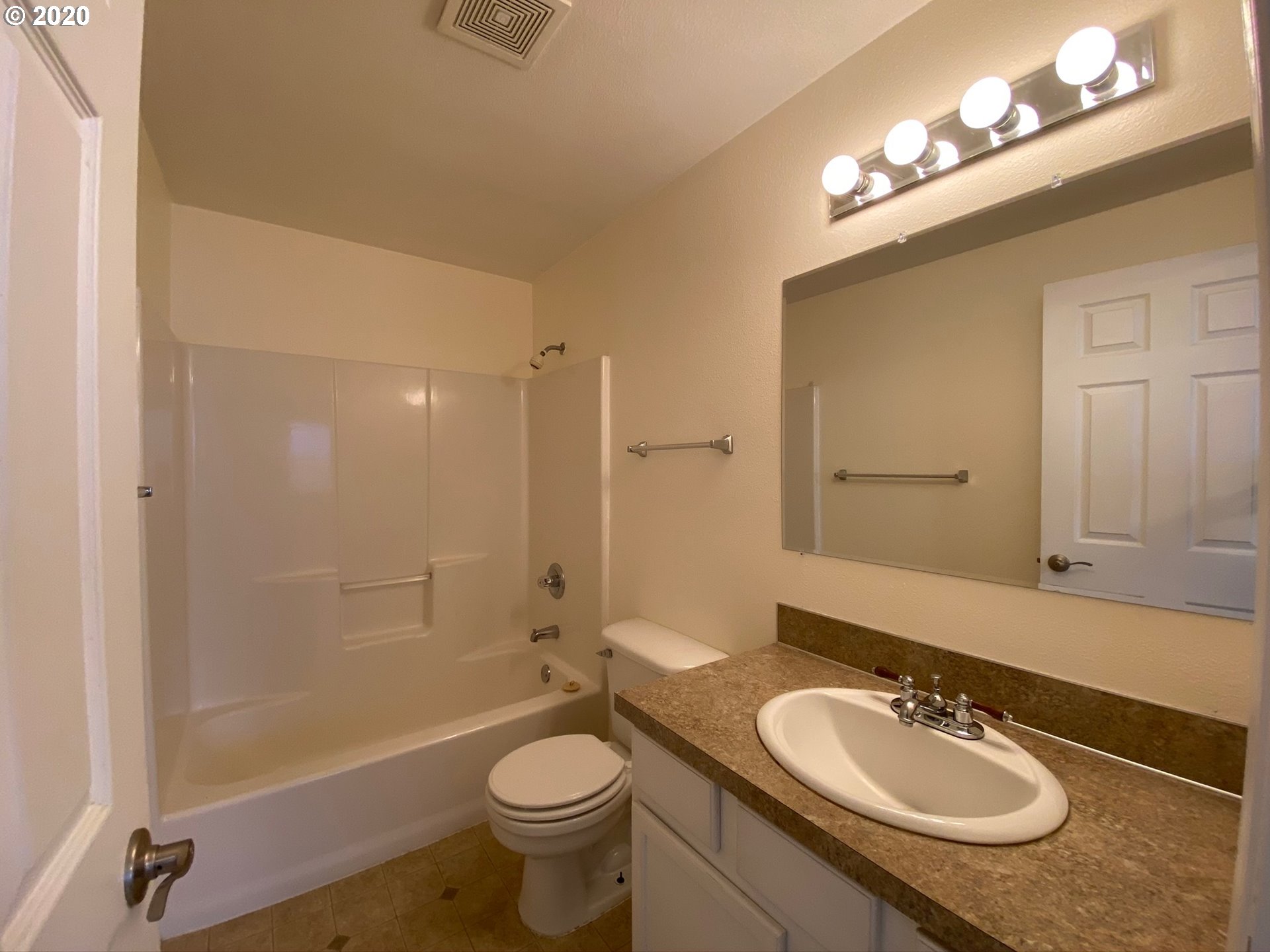 4145 Virginia Avenue Springfield, OR 97478 - Photo 19 of 26