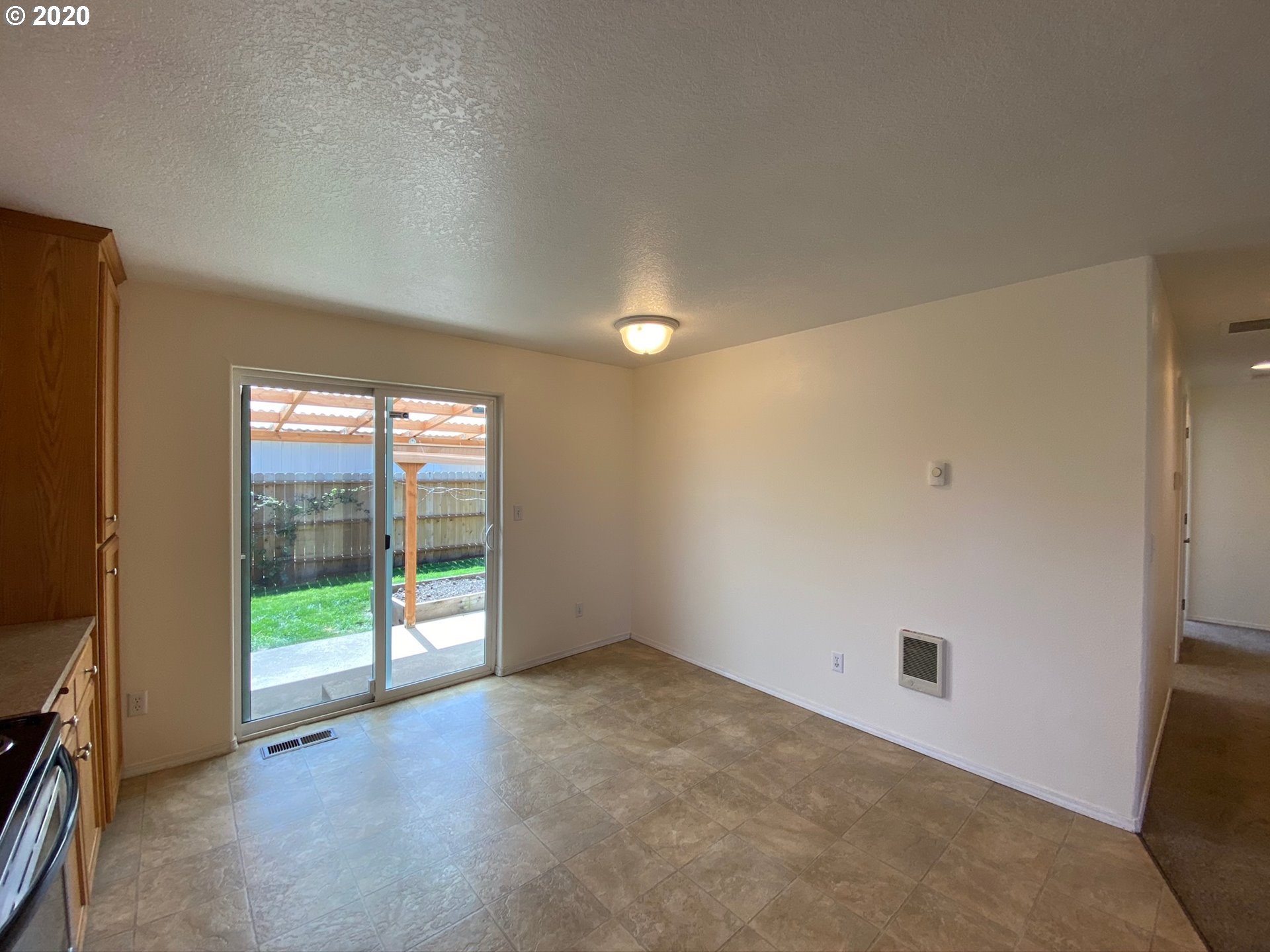 4145 Virginia Avenue Springfield, OR 97478 - Photo 10 of 26