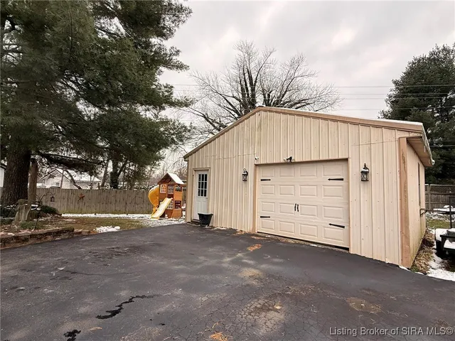 $249,900 | 10 Thomas Court, Scottsburg, IN 47170