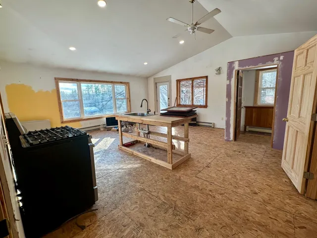 $359,900 | 138 Stone Pond Road, Marlow, NH 03456