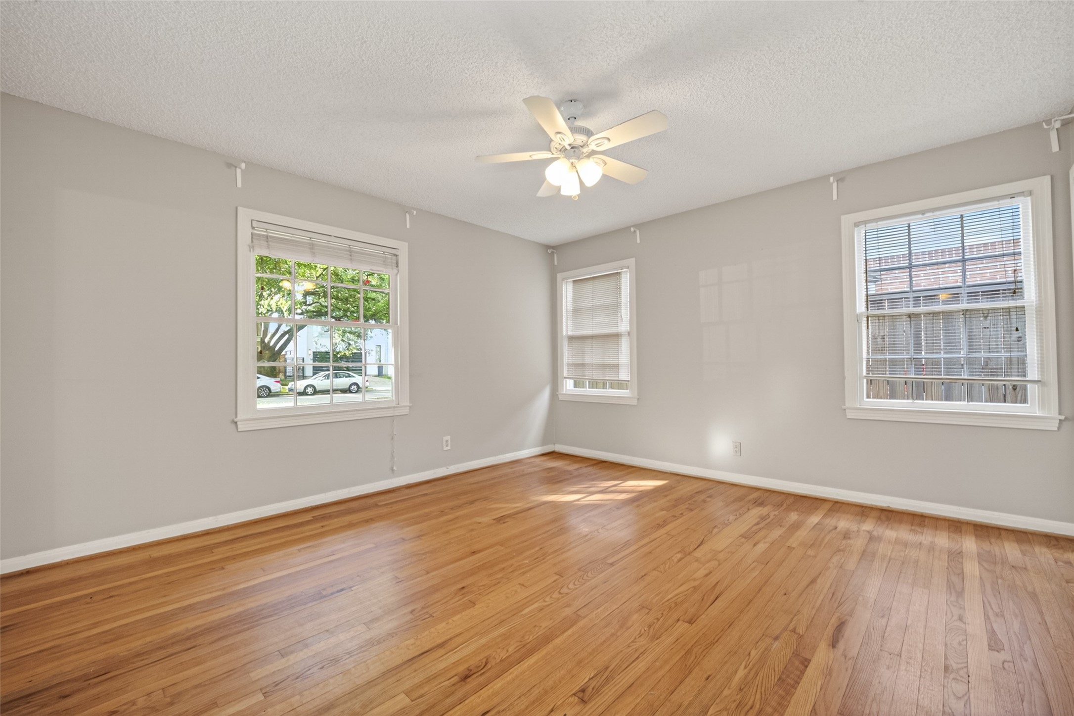 3731 Drake Street Houston, TX 77005 - Photo 24 of 36