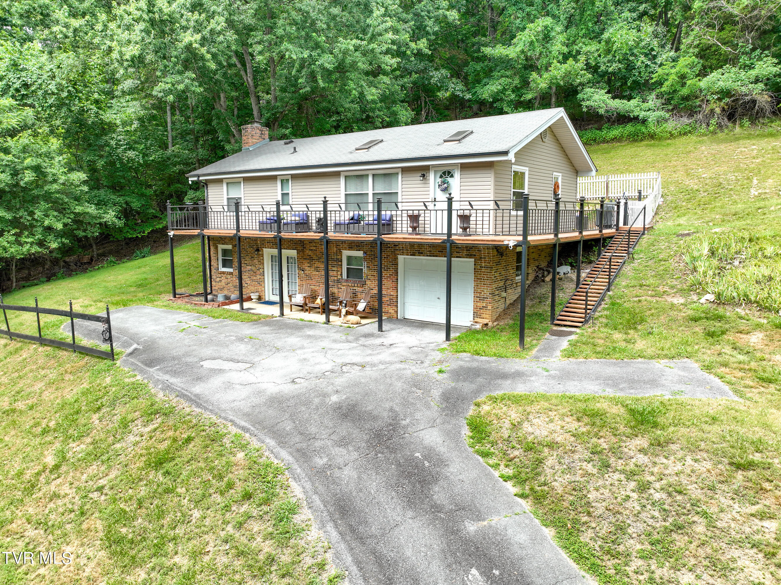 412 Lakeshore Road Bluff City, TN 37618 - Photo 3 of 57 412 Lakeshore Drone RA-5