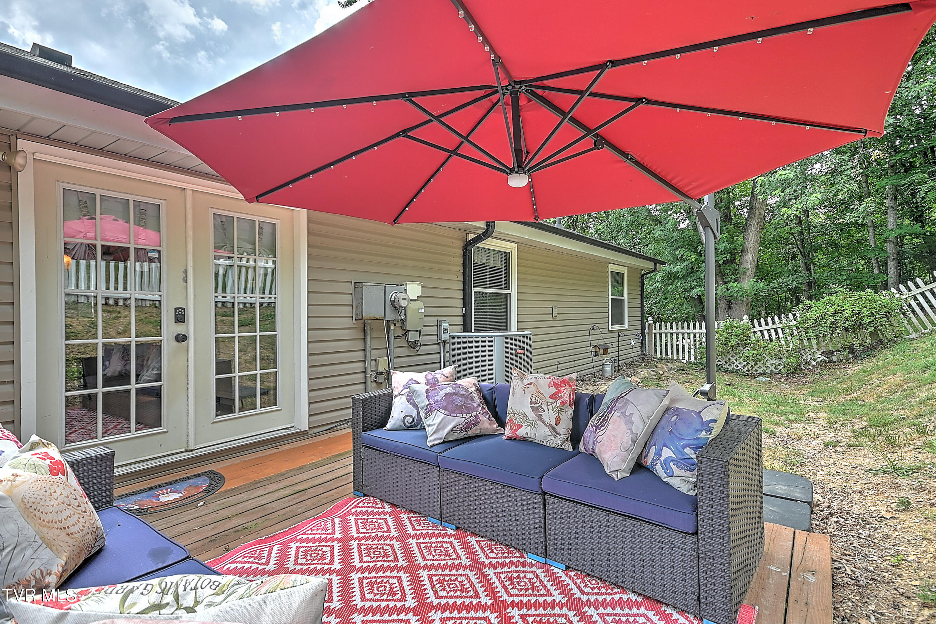 412 Lakeshore Road Bluff City, TN 37618 - Photo 42 of 57 412 Lakeshore RA-45