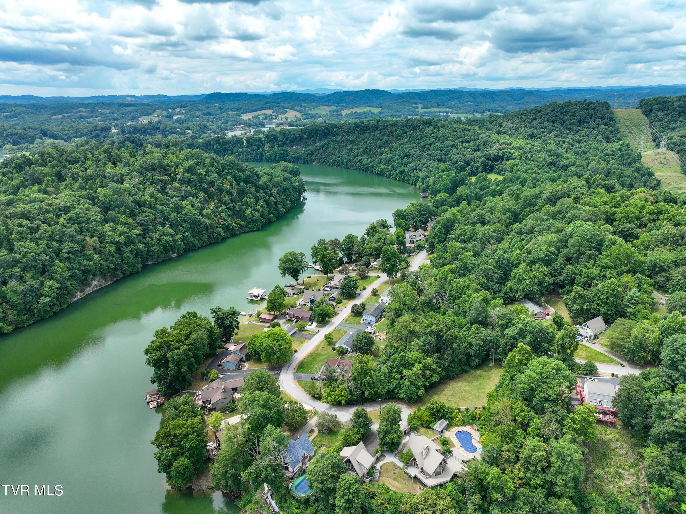 412 Lakeshore Road Bluff City, TN 37618 - Photo 7 of 57 412 Lakeshore Drone RA-14
