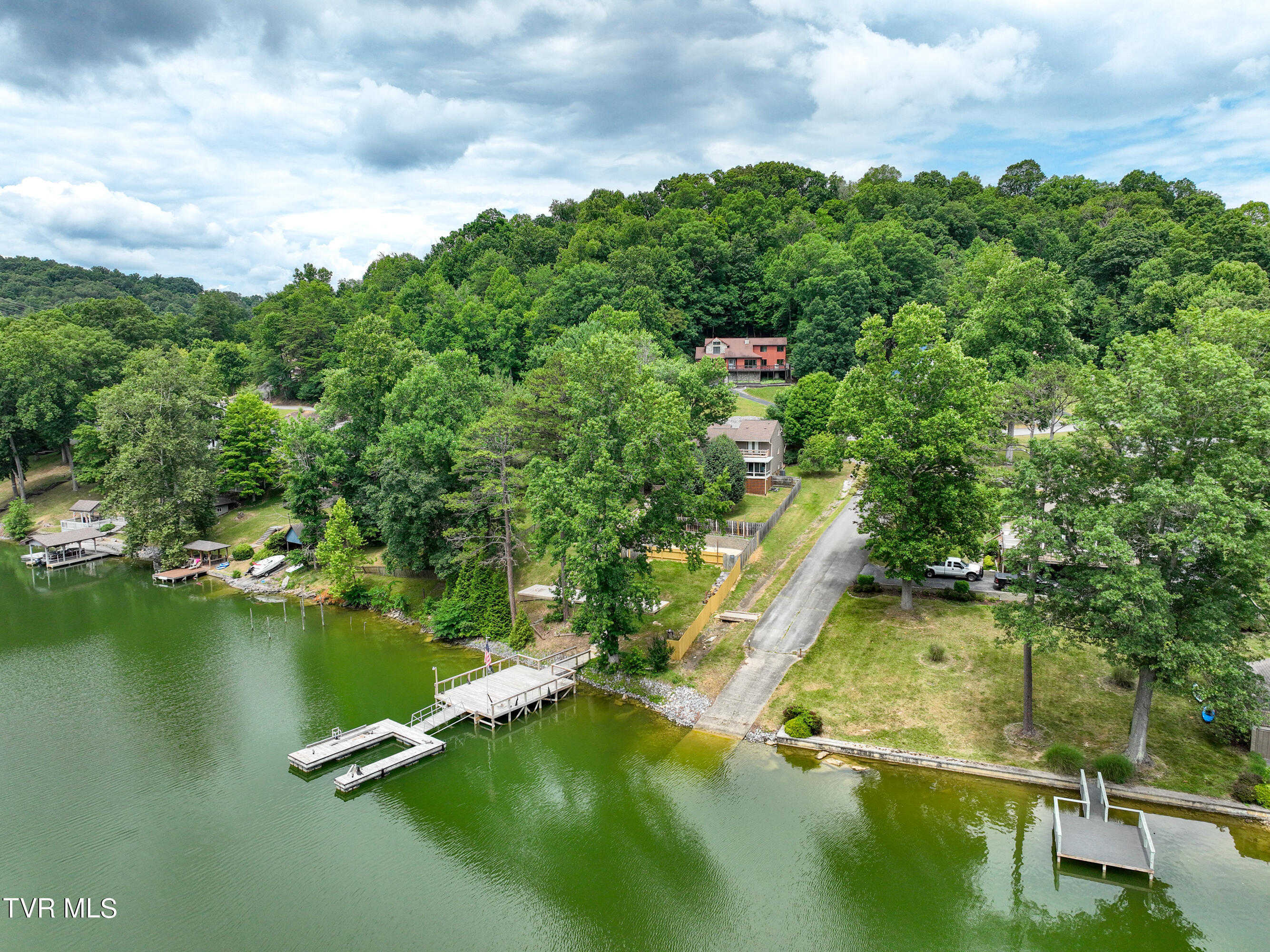 412 Lakeshore Road Bluff City, TN 37618 - Photo 9 of 57 412 Lakeshore Drone RA-21