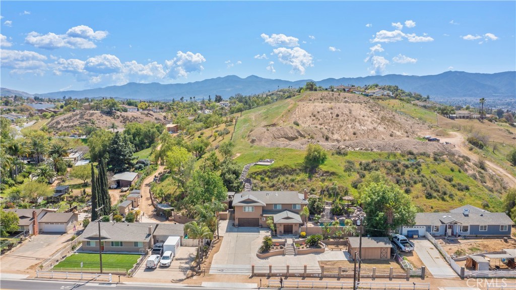 1080 First Street Norco, CA 92860 - Photo 3 of 36 a view of a city