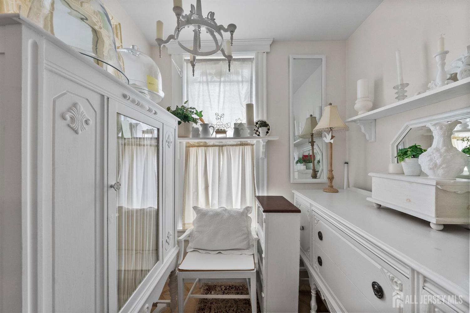 43 Main Street Englishtown, NJ 07726 - Photo 10 of 38