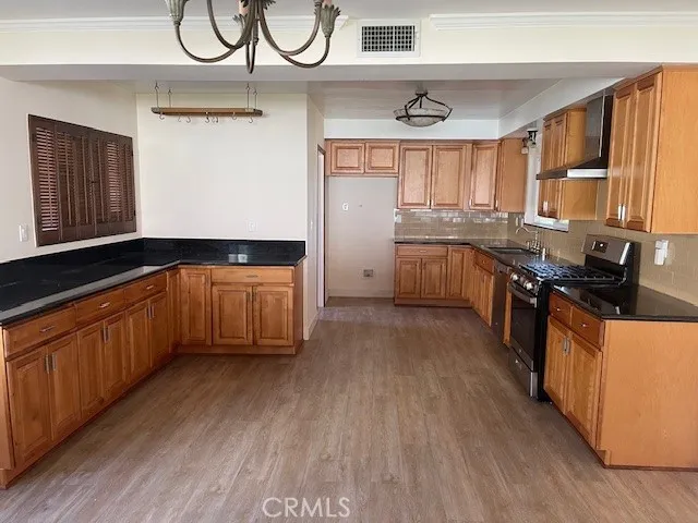 $3,400 | 16959 San Jose Street, Granada Hills, CA 91344