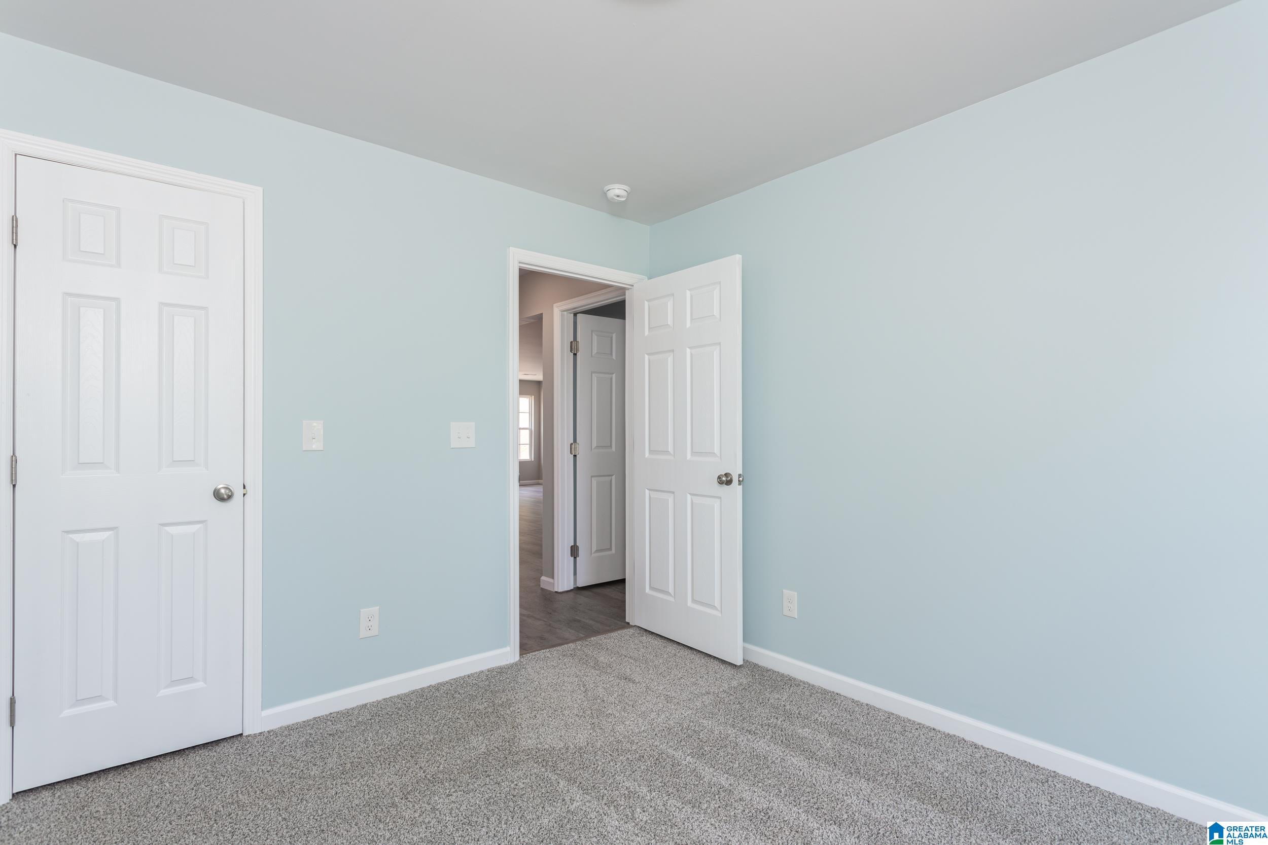 895 Bruce Street Anniston, AL 36201 - Photo 20 of 33