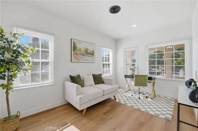 $999,000 | 800 North Janss Street, Anaheim, CA 92805