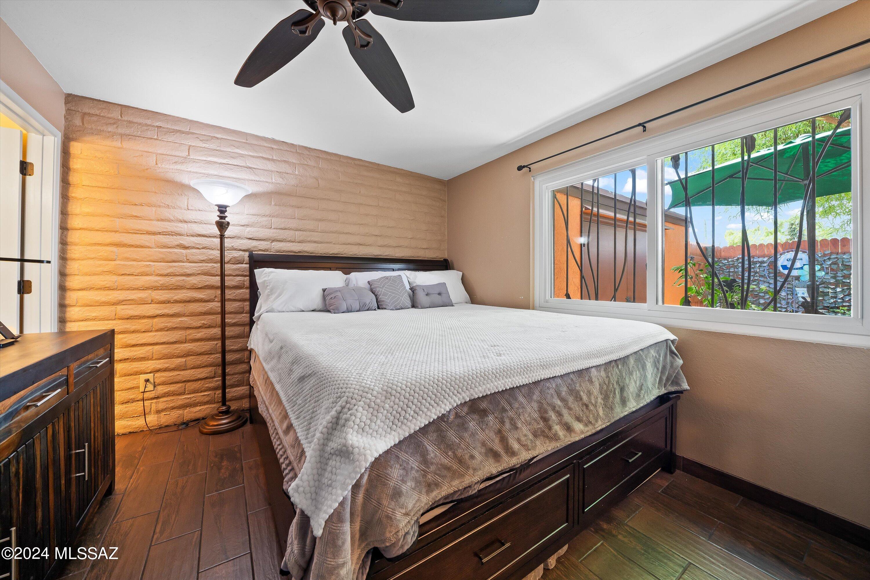 1360 South Wright Road Tucson, AZ 85713 - Photo 11 of 19