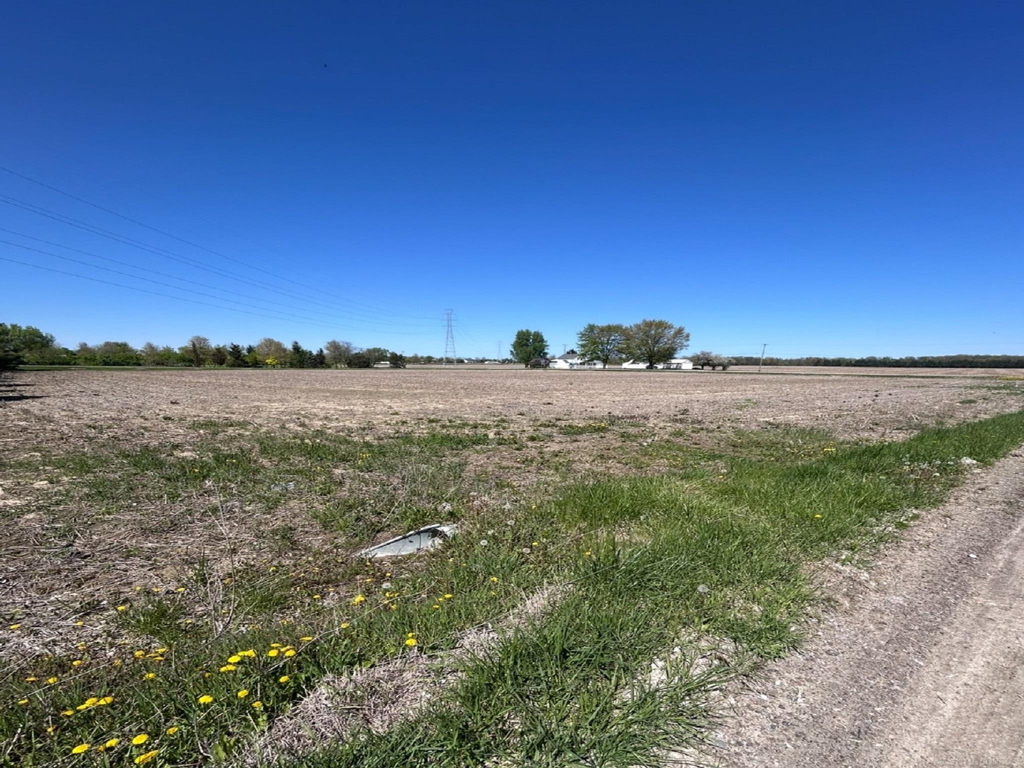 23335 McPhall Road Armada, MI 48005 - Photo 2 of 4