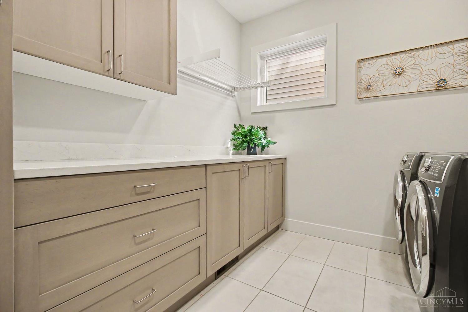 436 Boal Street Cincinnati, OH 45202 - Photo 21 of 30