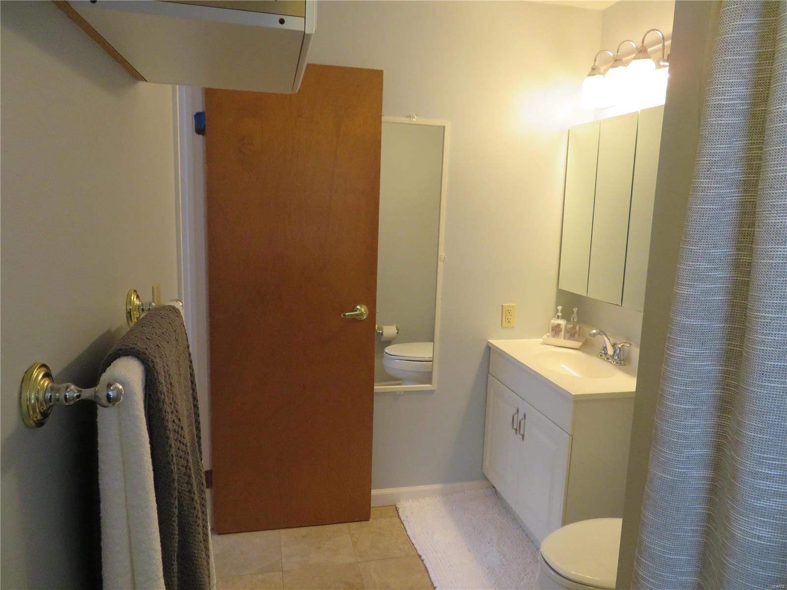 6 Bunker Hill Road Belleville, IL 62221 - Photo 11 of 26 Gallery Image 11