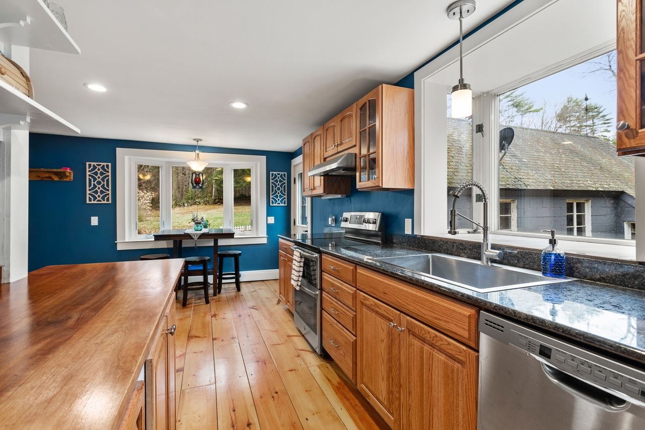340 Spring Hill Road Sharon, NH 03458 - Photo 5 of 35