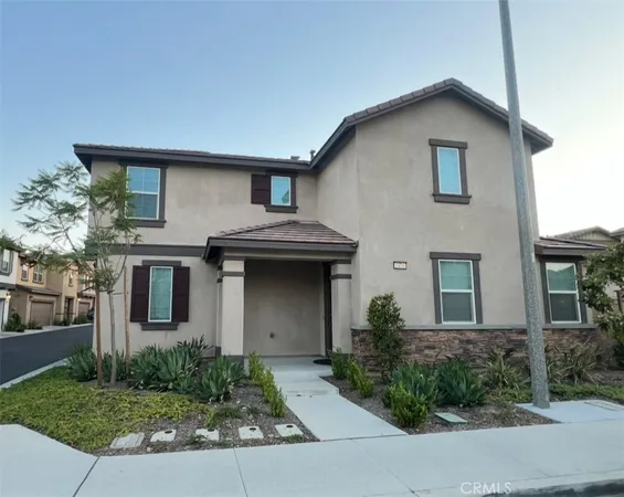 $543,000 | 2476 Gunner Ridge Way, Rialto, CA 92377