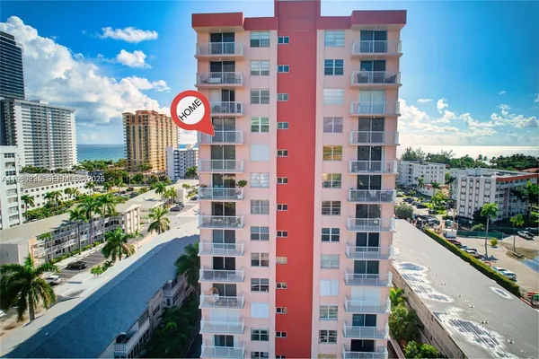 $2,450 | 3161 South Ocean Drive, Unit 1201, Hallandale Beach, FL 33009