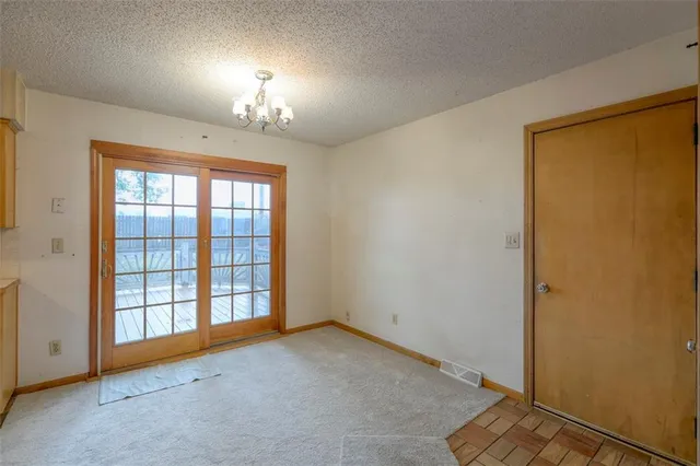 $279,000 | 12122 West 92nd Street, Lenexa, KS 66215