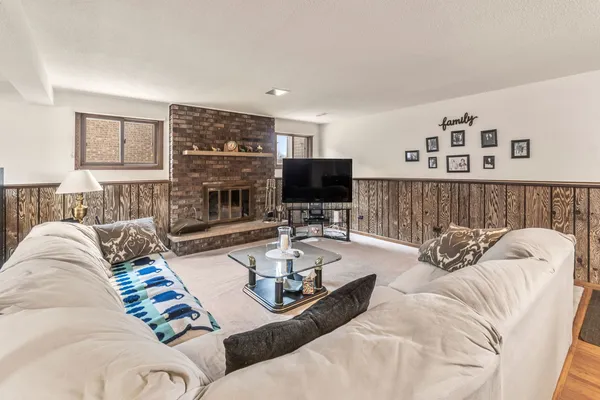 $494,900 | 501 South Cherry Street, Itasca, IL 60143