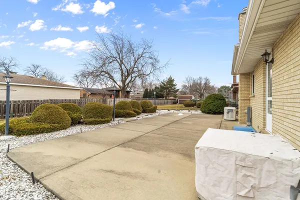 $494,900 | 501 South Cherry Street, Itasca, IL 60143