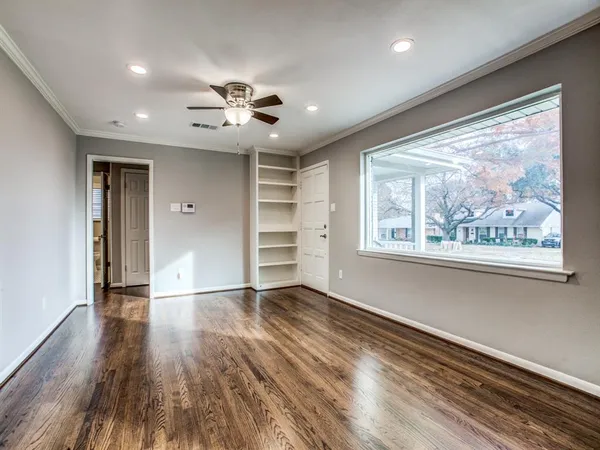 $2,950 | 720 James Drive, Richardson, TX 75080