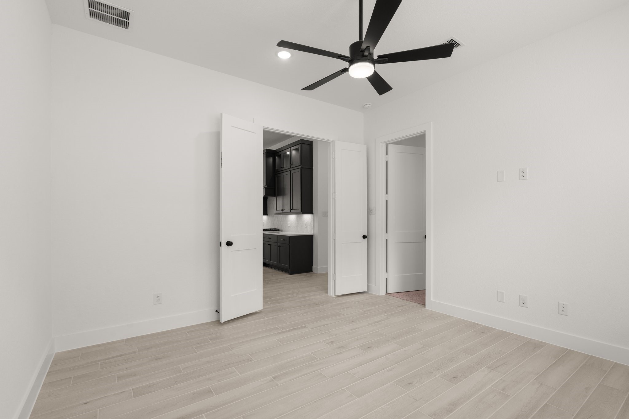 414 Lone Ranger Drive Montgomery, TX 77316 - Photo 17 of 41 Representative Photo