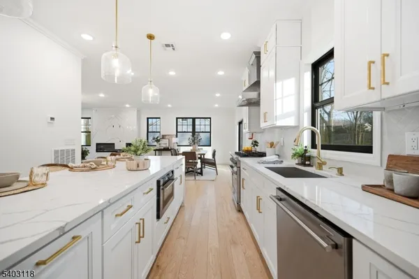 $1,599,000 | 85 Kings Road, Chatham, NJ 07928