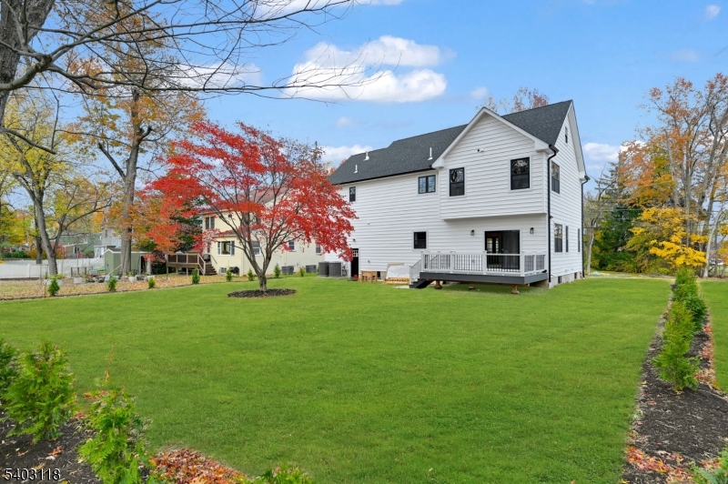 85 Kings Road Chatham, NJ 07928 - Photo 40 of 44