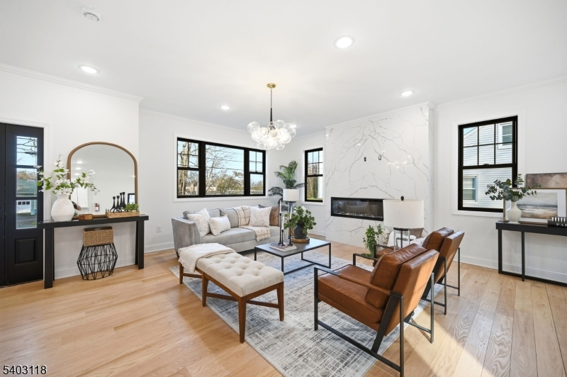 85 Kings Road Chatham, NJ 07928 - Photo 8 of 44