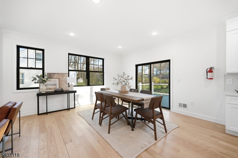 85 Kings Road Chatham, NJ 07928 - Photo 10 of 44