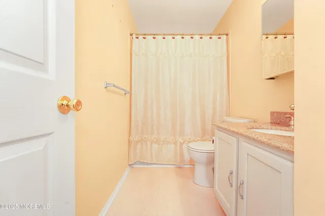 $550,000 | 384 Deuce Drive, Wall, NJ 07719