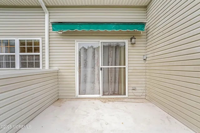 $550,000 | 384 Deuce Drive, Wall, NJ 07719