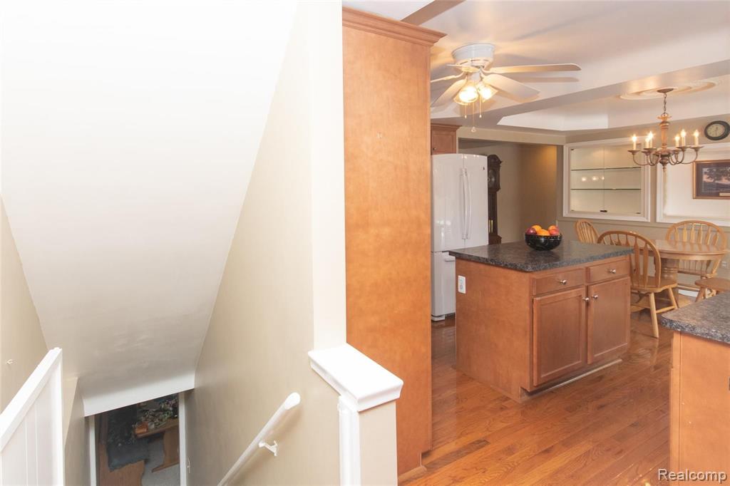 814 Wilwood Road Rochester Hills, MI 48309 - Photo 30 of 57