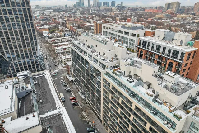 $725,000 | 160 1st Street, Unit 1013, Jersey City, NJ 07302