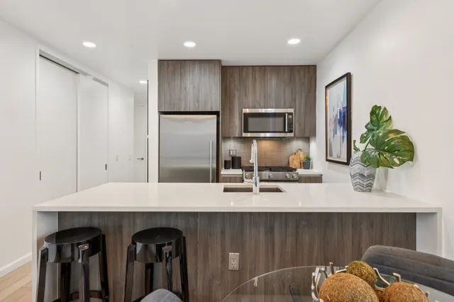 $725,000 | 160 1st Street, Unit 1013, Jersey City, NJ 07302