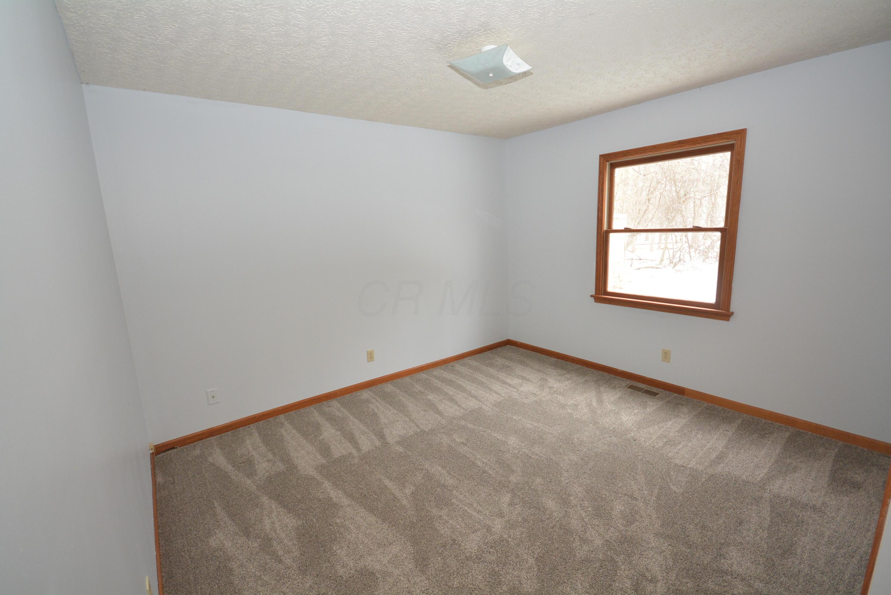 9537 Creek Road Southwest Pataskala, OH 43062 - Photo 46 of 57