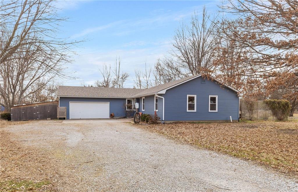 120 Northwest 191 Road Warrensburg, MO 64093 - Photo 2 of 50