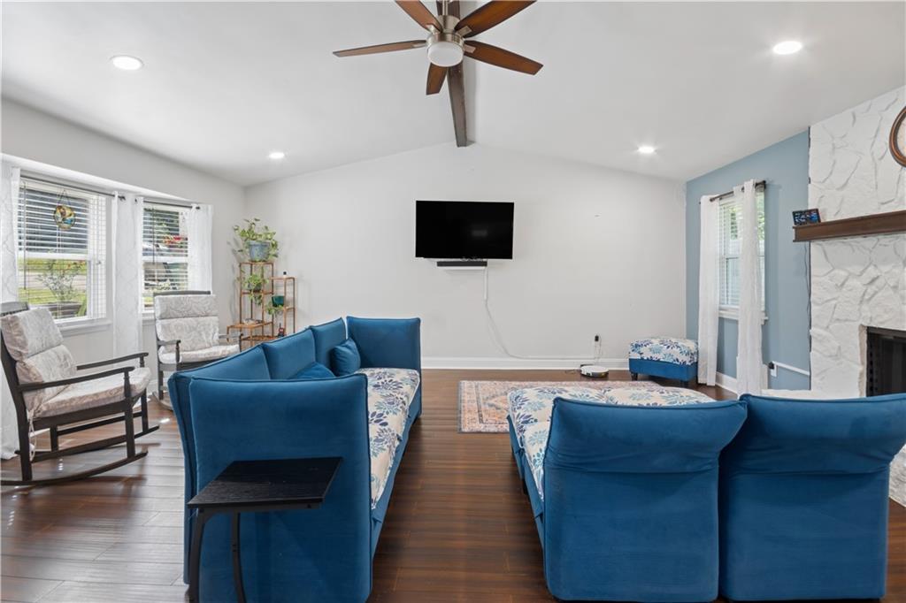 2083 Pond Road Duluth, GA 30096 - Photo 8 of 29