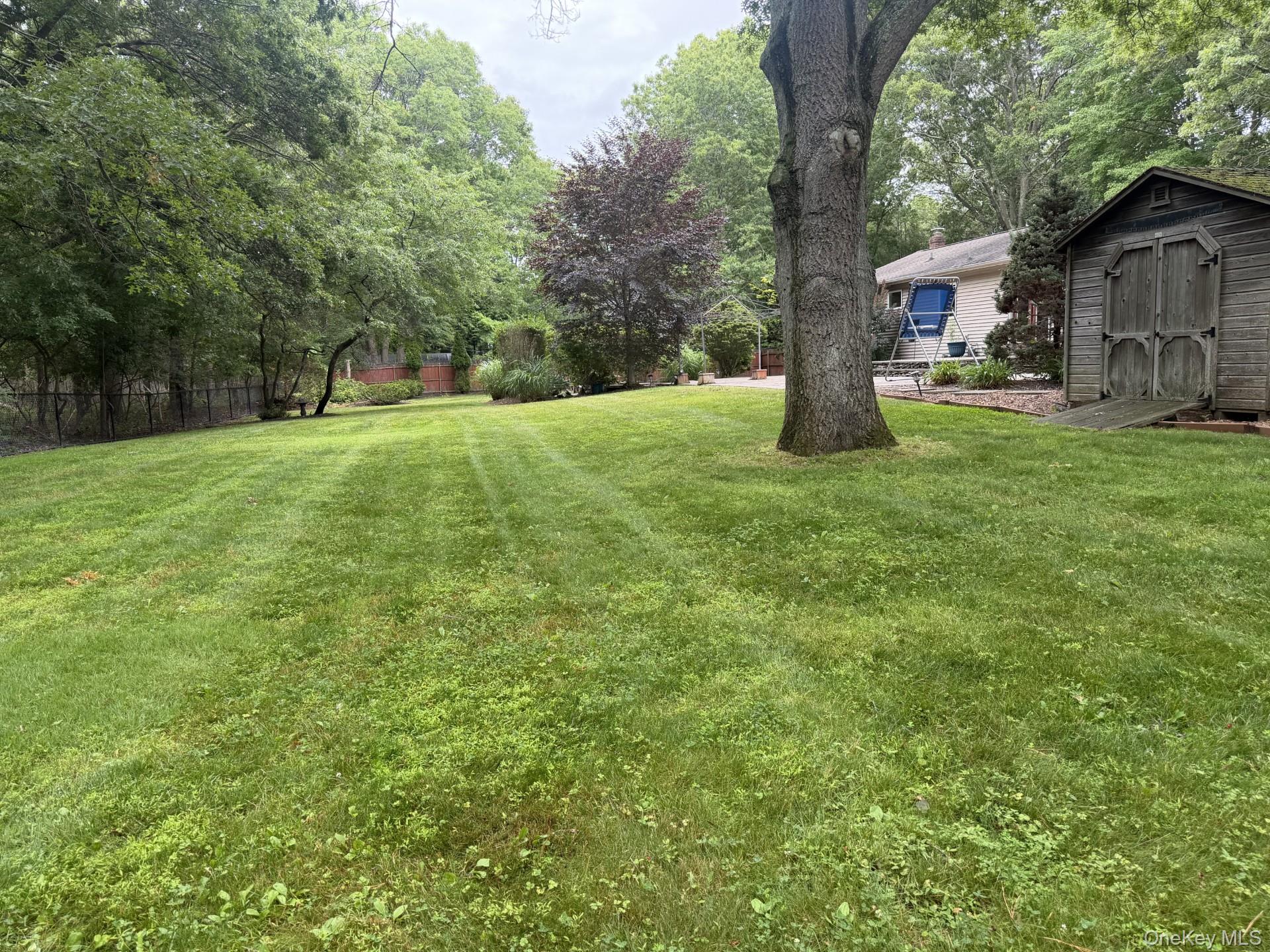 9 Pleasant View Road Ridge, NY 11961 - Photo 6 of 9